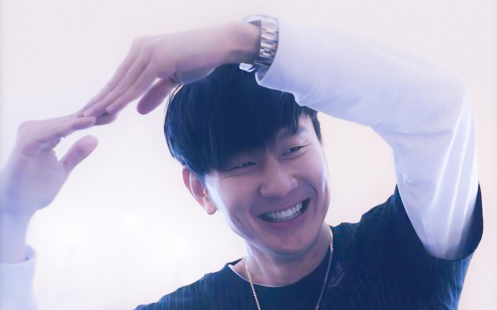 开云体育中国-北欧风暴席卷圣西罗，克瓦拉茨赫利亚弑杀旧主，芬兰足球写下历史新篇